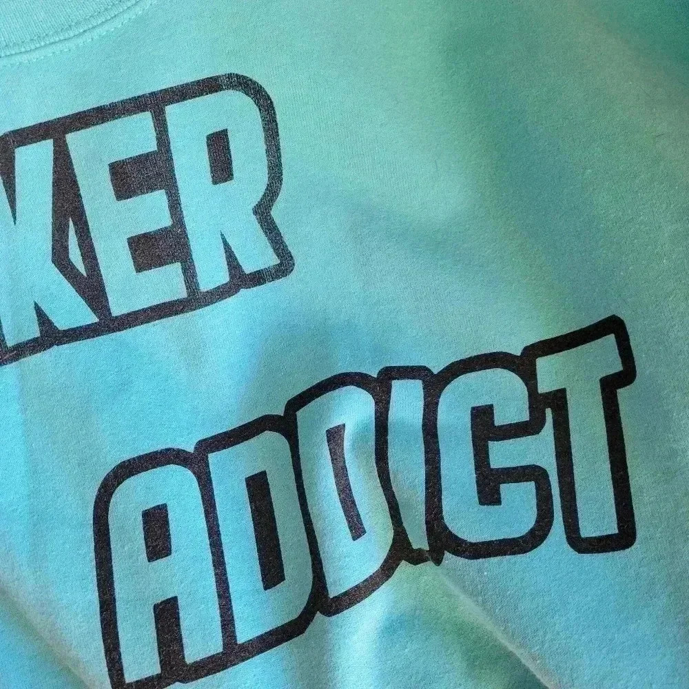 Women's Sweatshirt Pink/ Light Blue Medium "SNEAKER ADDICT" Retro Style Hearts - Picture 9 of 10
